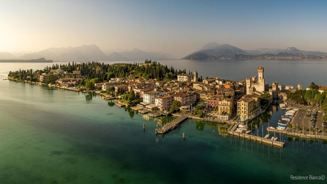 Residence Bianca Sirmione Eksteriør billede